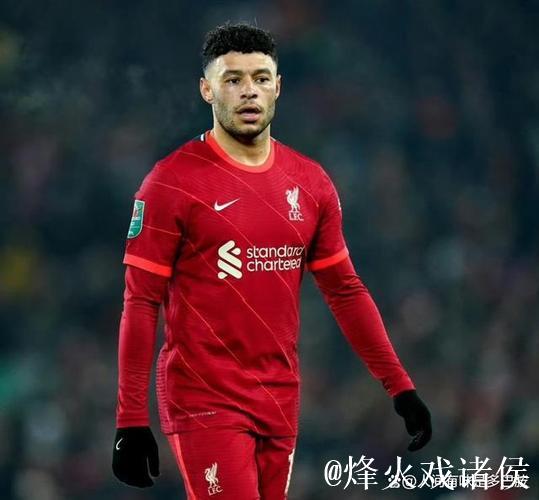 土媒:前英格兰国脚张伯伦与贝西克塔斯提前一年解约,下家未定 土媒:前英格兰国脚张伯伦与贝西克塔斯提前一年解约,下家未定